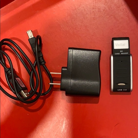 Vivitar Action Camera with Accessories - Picture 5 of 6